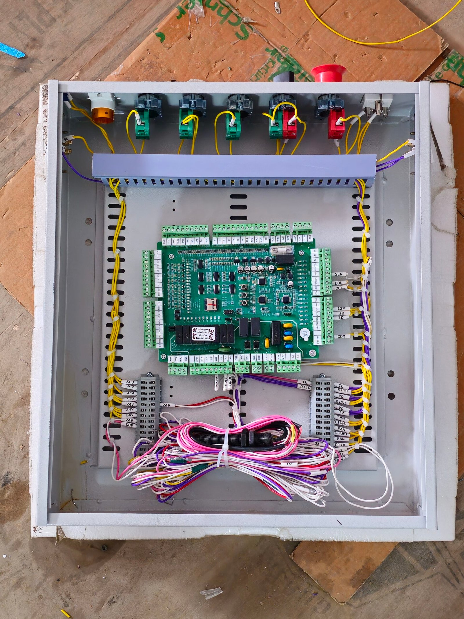 Junction box with CTB card for Monarch Gearless semi serial panel