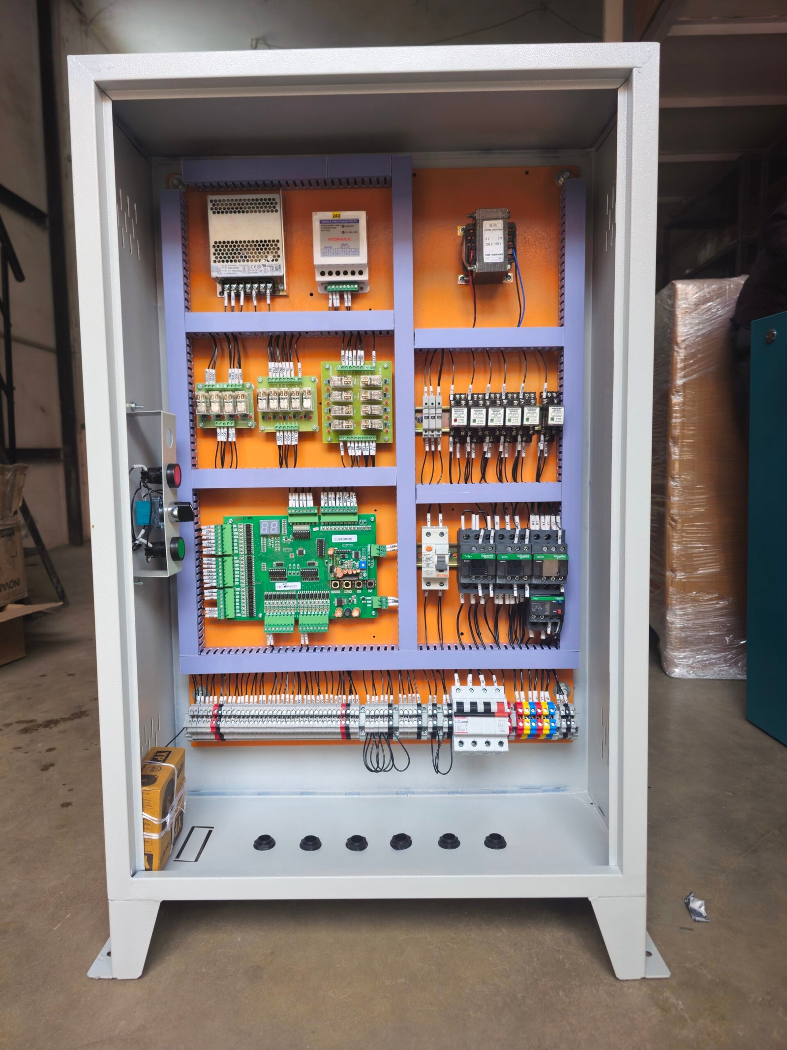 Hydraulic star delta panel with Auto phase changer - Image 4