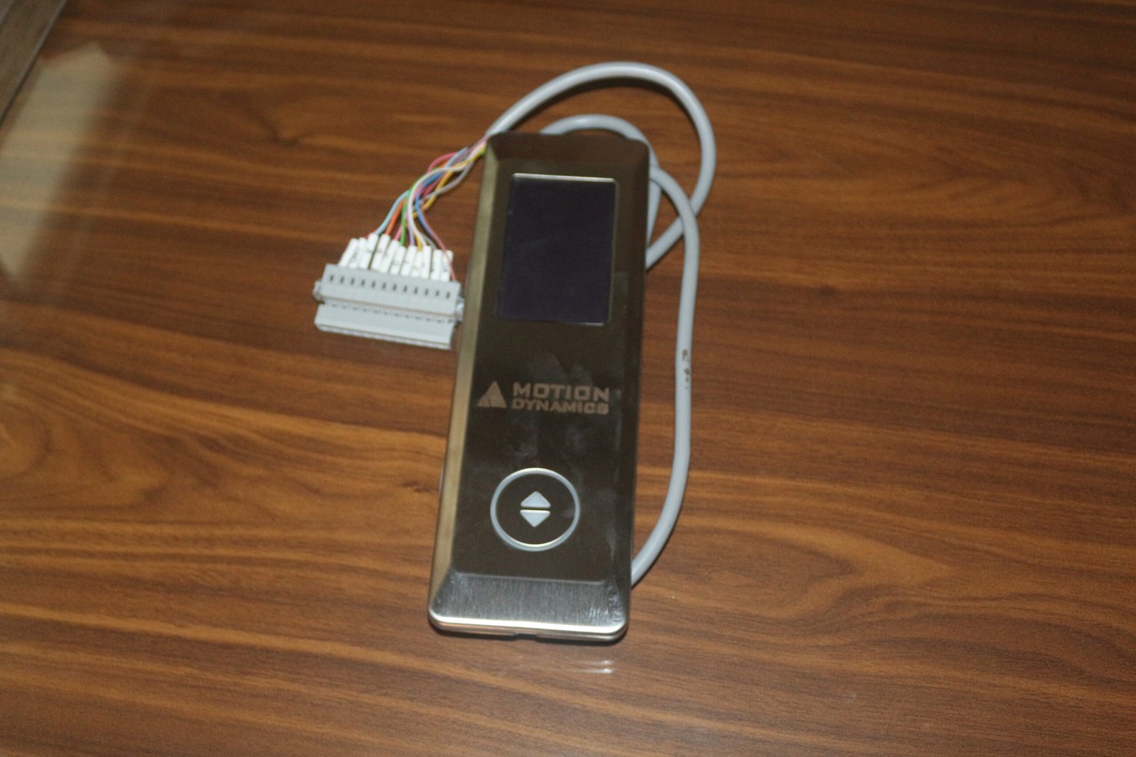 Elevator harness wiring push and plug