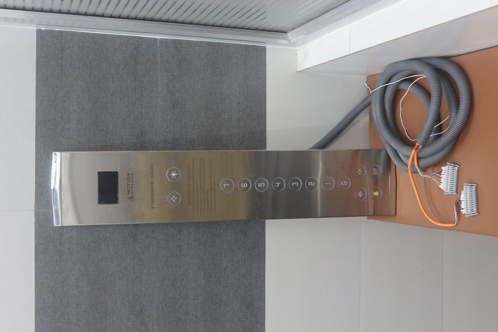 Elevator harness wiring push and plug - Image 8