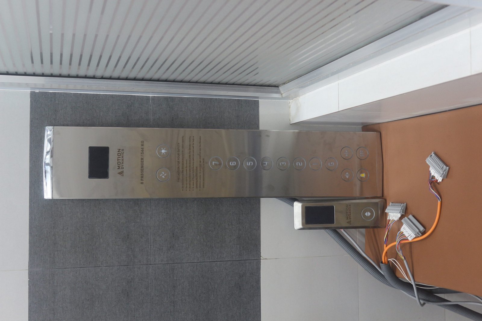 Elevator harness wiring push and plug - Image 9